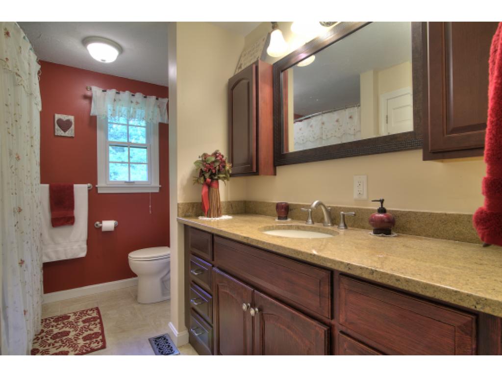 102 Wheeler Road Hollis, NH 03049 - Photo 20 of 28