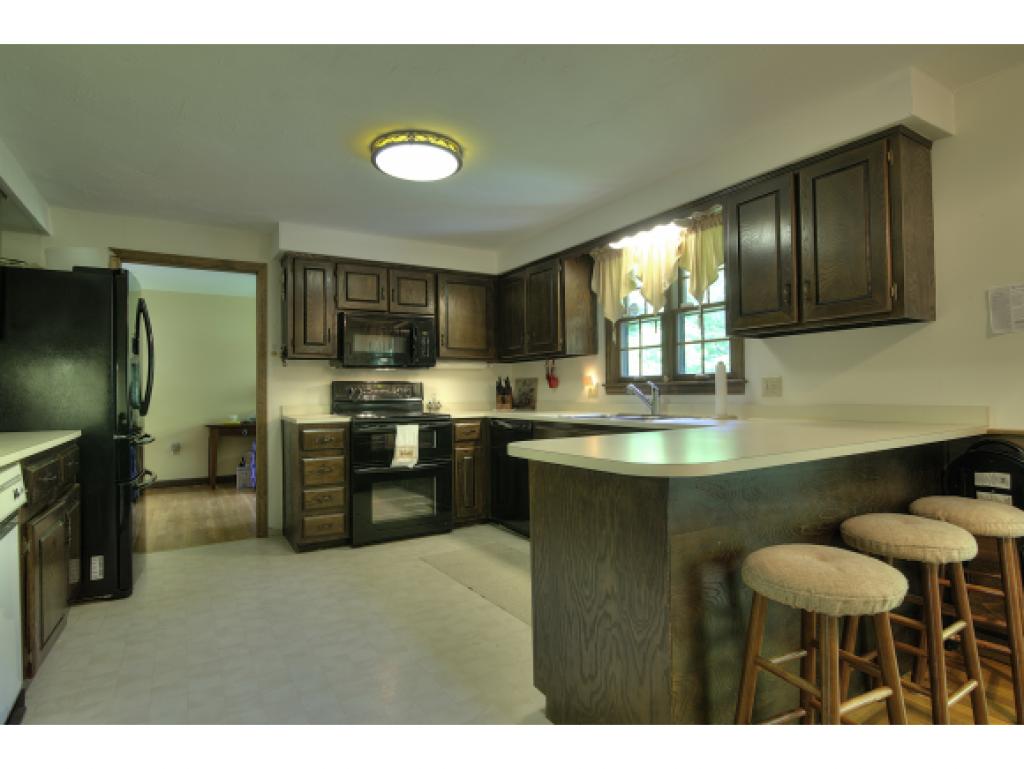 102 Wheeler Road Hollis, NH 03049 - Photo 4 of 28