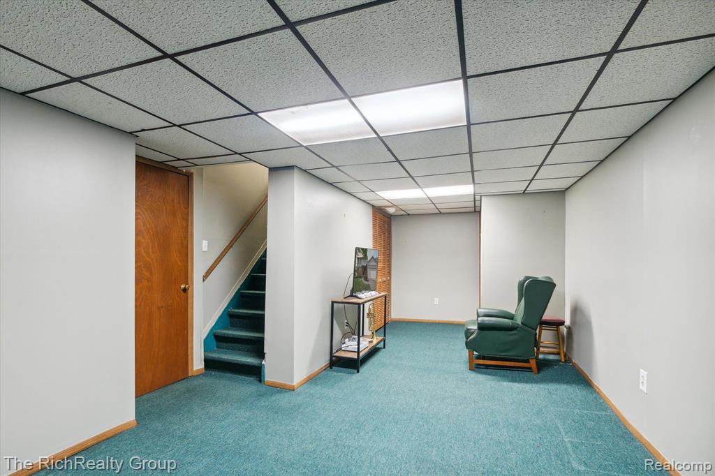 44180 Richmond Road Canton, MI 48187 - Photo 32 of 45