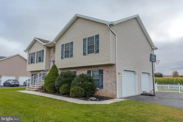 $335,000 | 11268 Thornwood Road, Shippensburg, PA 17257