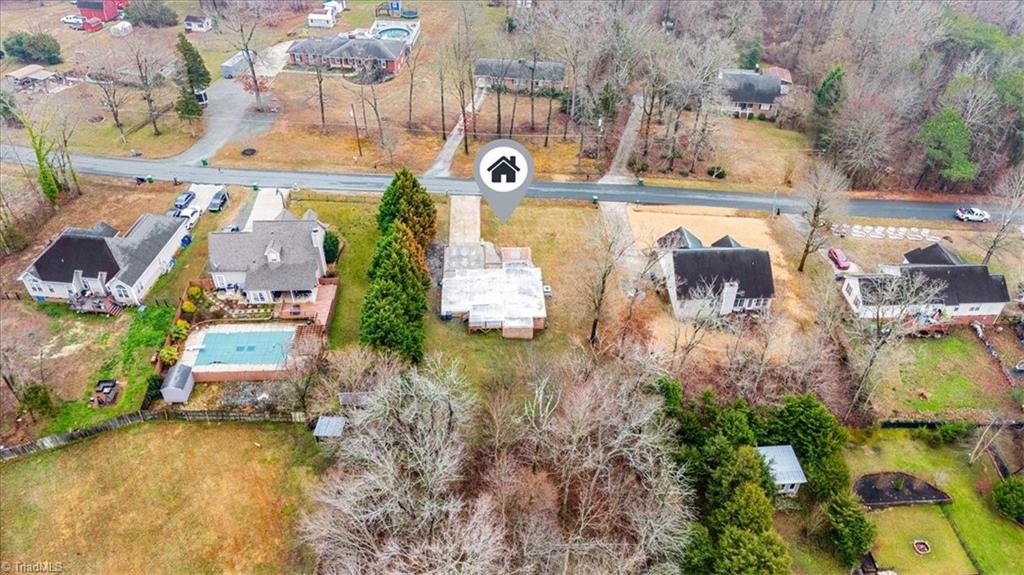 719 Williamsdale Road Graham, NC 27253 - Photo 5 of 10