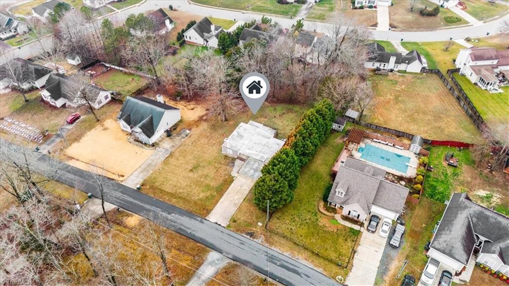 719 Williamsdale Road Graham, NC 27253 - Photo 6 of 10