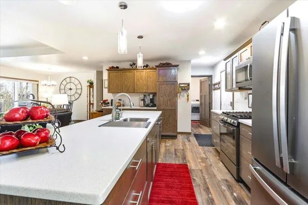 $520,000 | N13703 Canar Road, Trempealeau, WI 54661