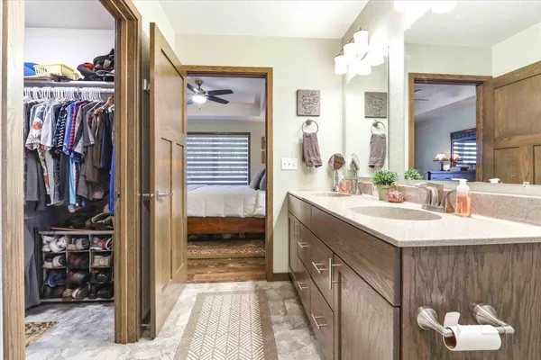 $520,000 | N13703 Canar Road, Trempealeau, WI 54661