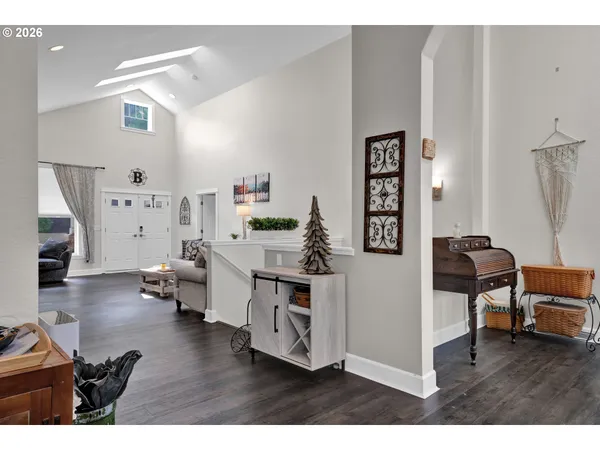 $895,000 | 3343 Bentley Avenue, Eugene, OR 97405