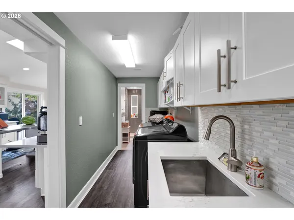 $895,000 | 3343 Bentley Avenue, Eugene, OR 97405