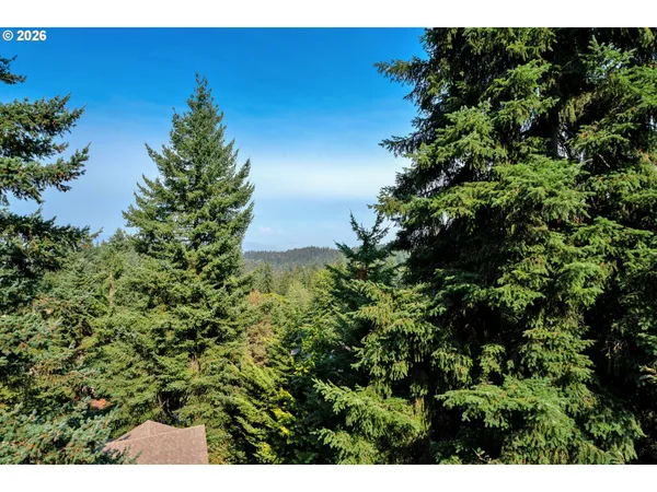 $895,000 | 3343 Bentley Avenue, Eugene, OR 97405