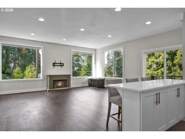 $895,000 | 3343 Bentley Avenue, Eugene, OR 97405