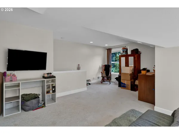 $895,000 | 3343 Bentley Avenue, Eugene, OR 97405