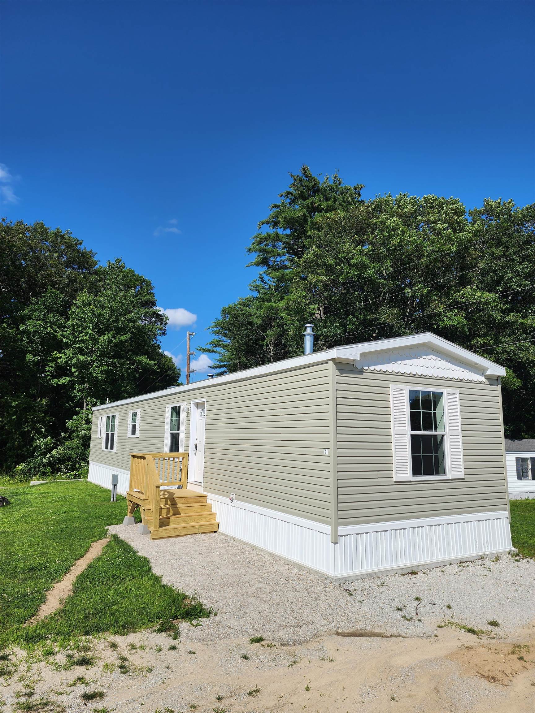 65 Leavitt Road, Unit 11 Pittsfield, NH 03263 - Photo 1 of 30