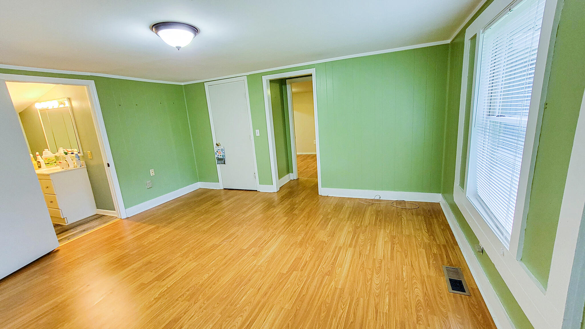 889 Peurifoy Road Walterboro, SC 29488 - Photo 25 of 36 20220708_100719