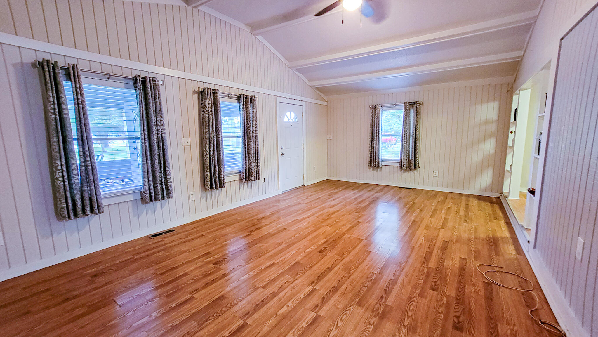 889 Peurifoy Road Walterboro, SC 29488 - Photo 9 of 36 20220708_100556