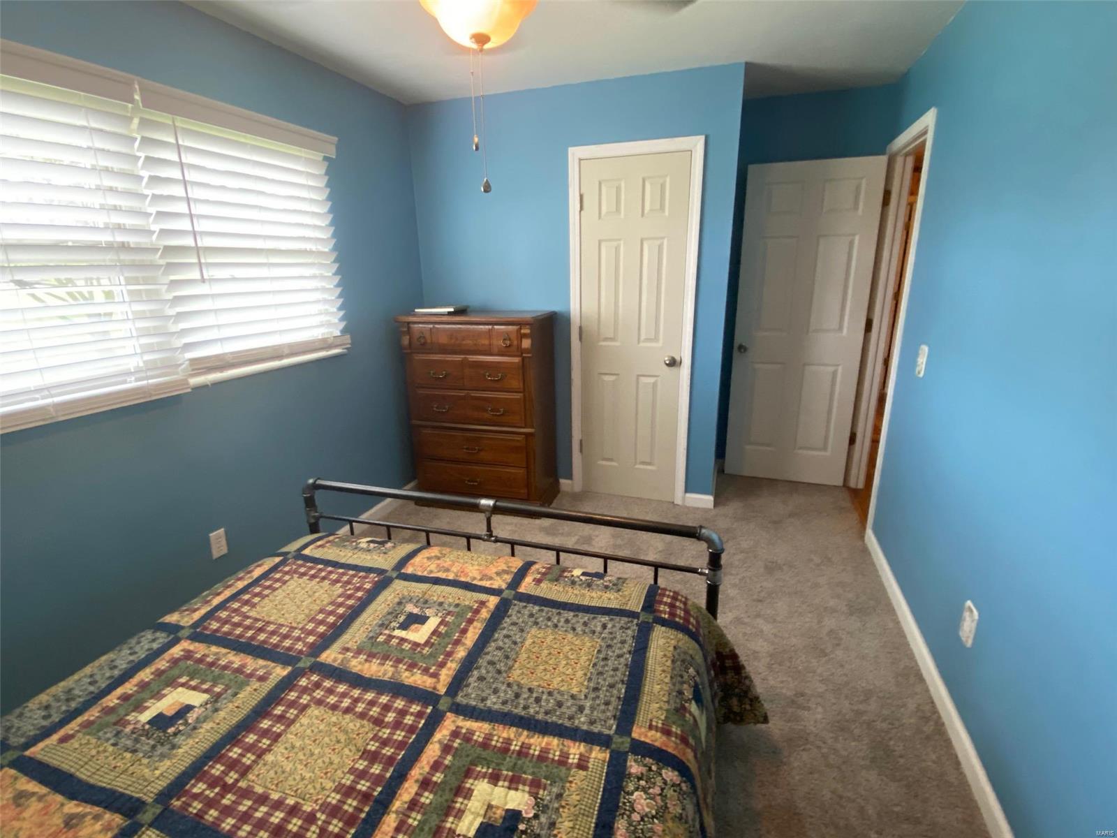 2516 Reveres Route Granite City, IL 62040 - Photo 16 of 32 Gallery Image 16