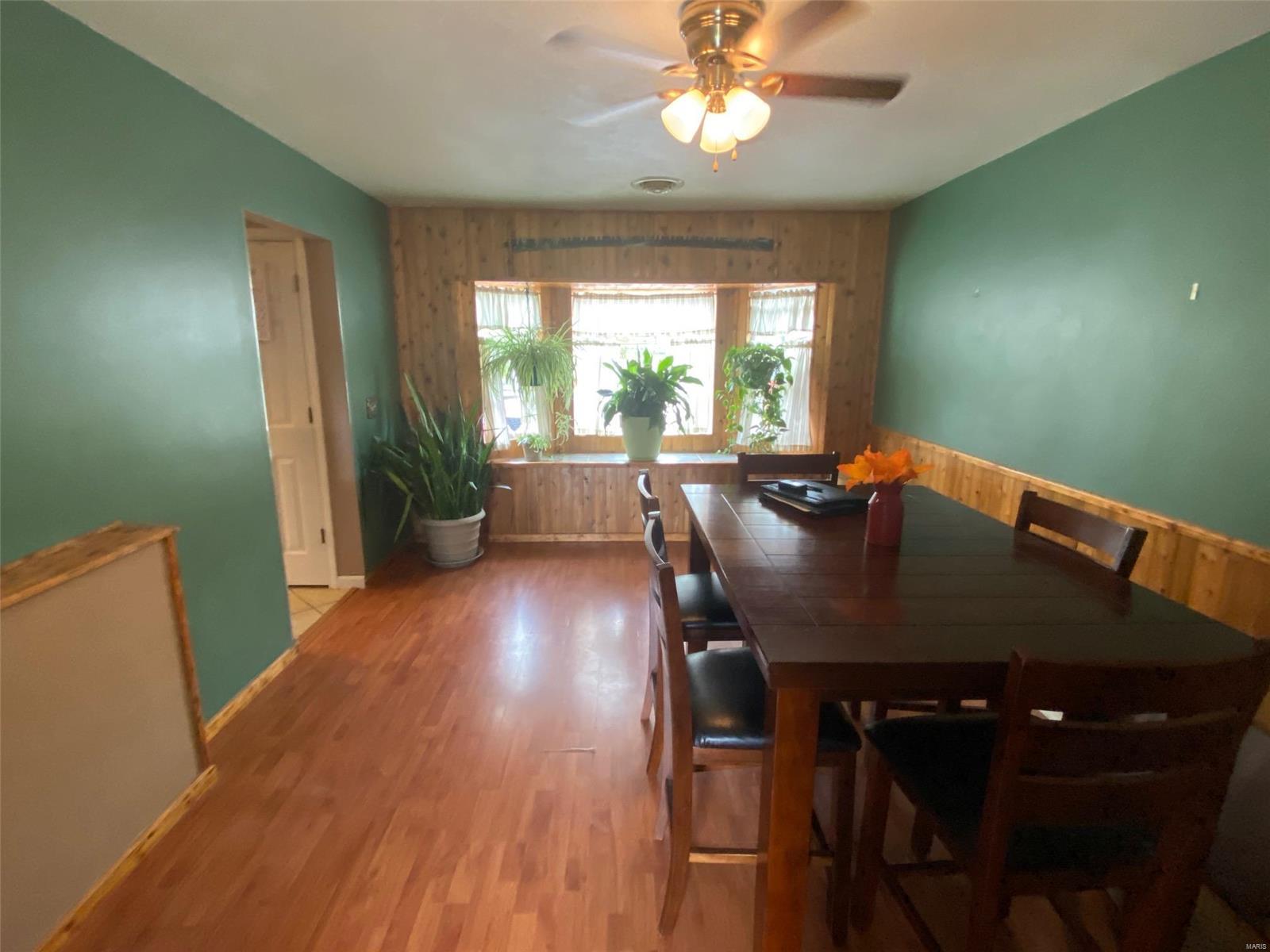 2516 Reveres Route Granite City, IL 62040 - Photo 10 of 32 Gallery Image 10