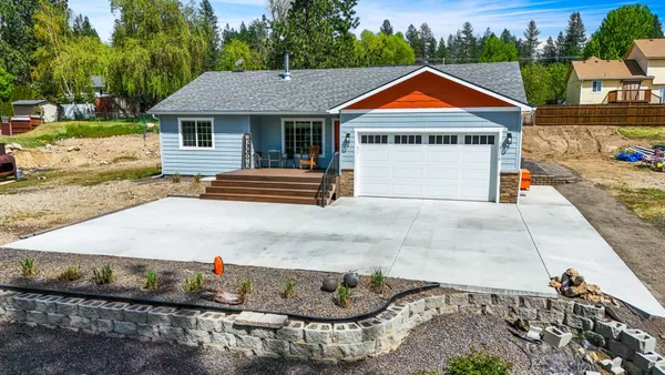 $412,000 | 38116 North Sheets Road, Elk, WA 99009