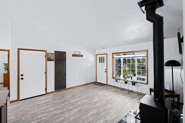$412,000 | 38116 North Sheets Road, Elk, WA 99009