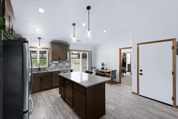 $412,000 | 38116 North Sheets Road, Elk, WA 99009