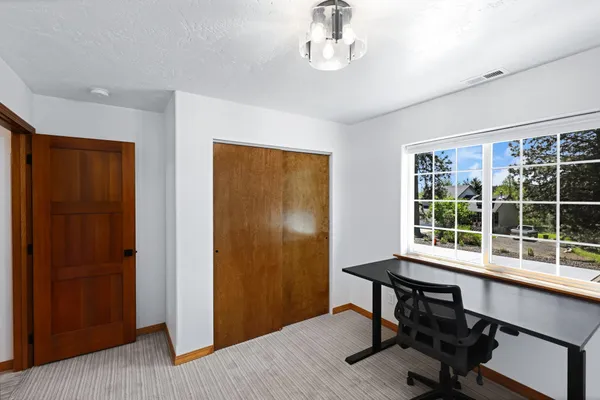 $412,000 | 38116 North Sheets Road, Elk, WA 99009