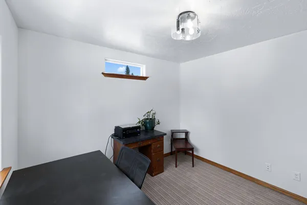 $412,000 | 38116 North Sheets Road, Elk, WA 99009