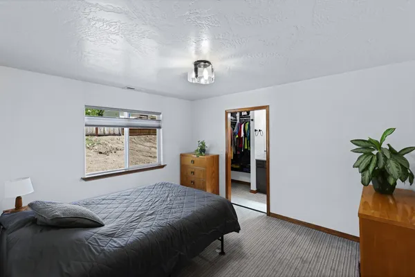 $412,000 | 38116 North Sheets Road, Elk, WA 99009