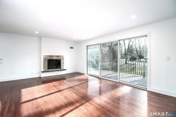$4,350 | 8 Stonecrop Road North, Norwalk, CT 06851