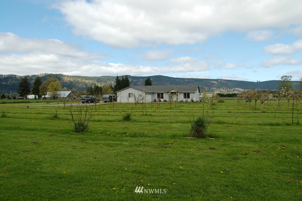 12000 183rd Avenue Southwest Rochester, WA 98579 - Photo 3 of 14