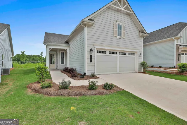 $2,900 | 15 Club Cresswind Drive, Newnan, GA 30263