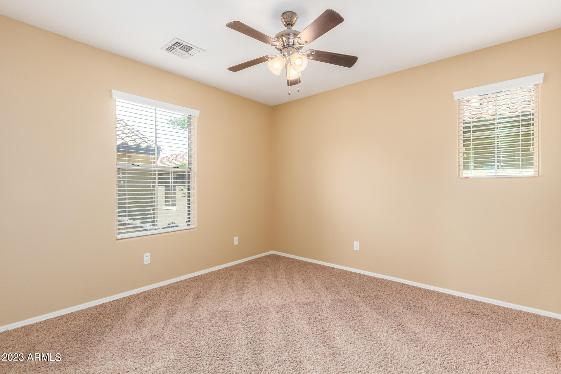 451 South Hawes Road, Unit 39 Mesa, AZ 85208 - Photo 13 of 28 21 - Hawes