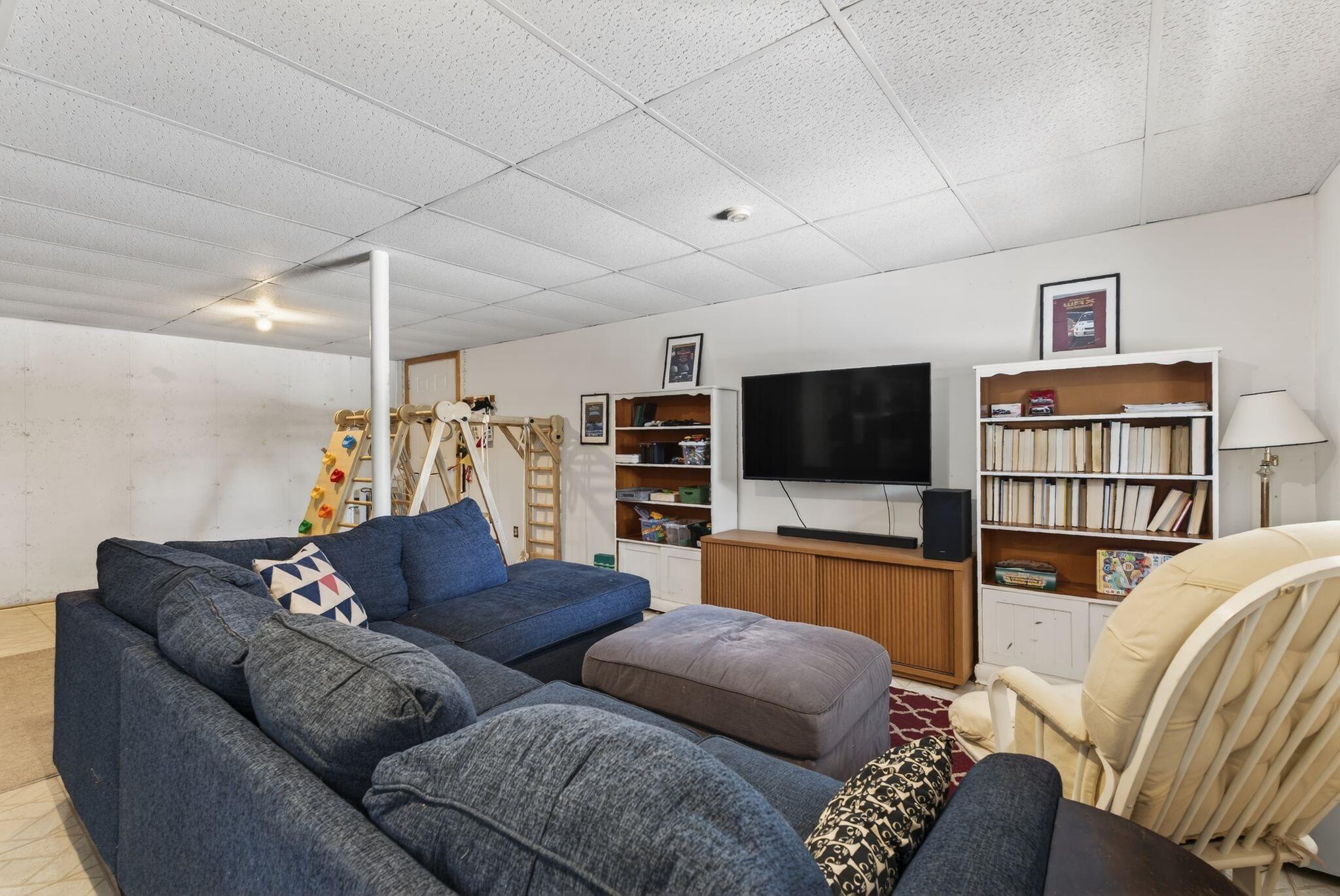 2 Tidal Brook Road Freeport, ME 04032 - Photo 19 of 20 Basement