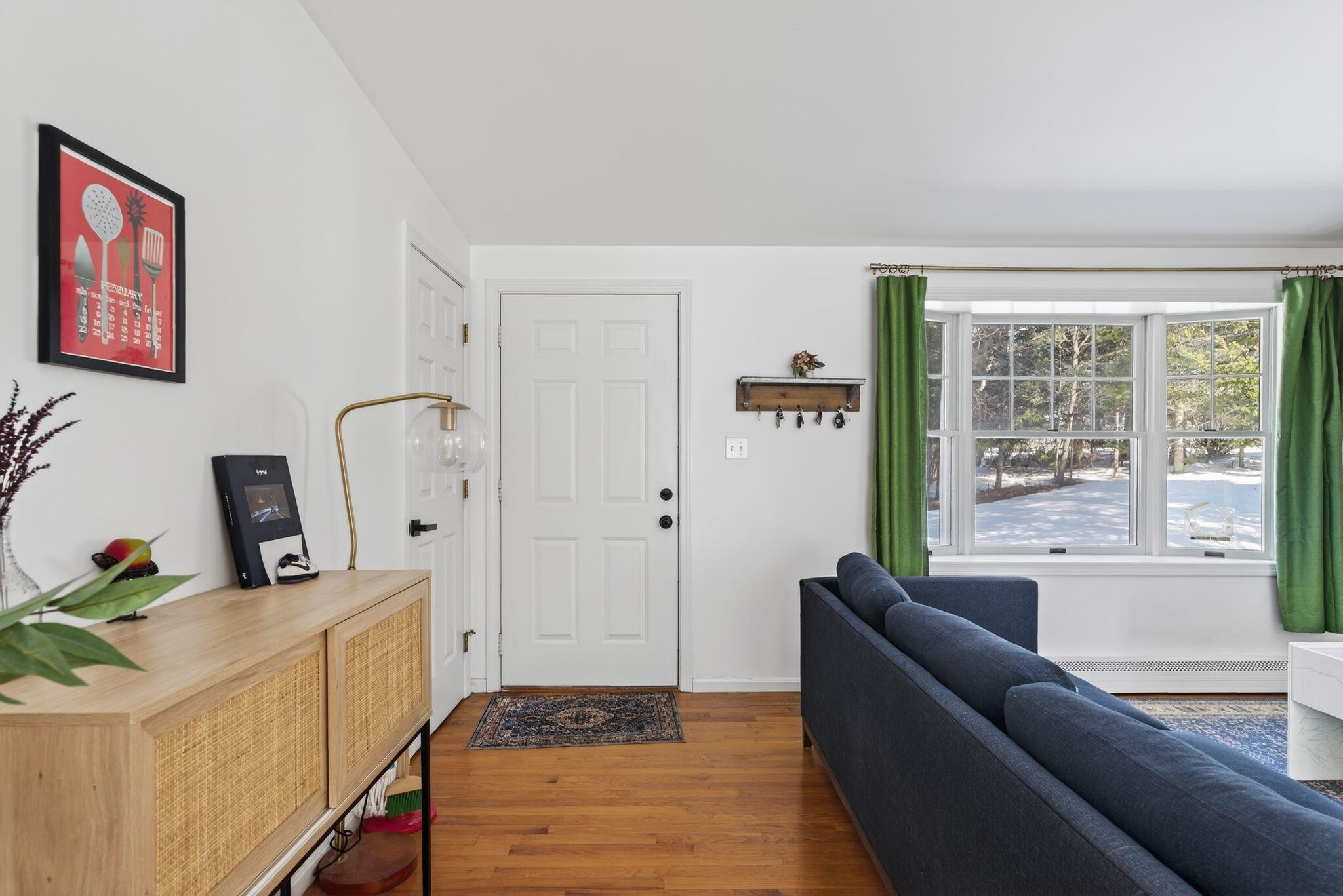 2 Tidal Brook Road Freeport, ME 04032 - Photo 6 of 20 Entrance