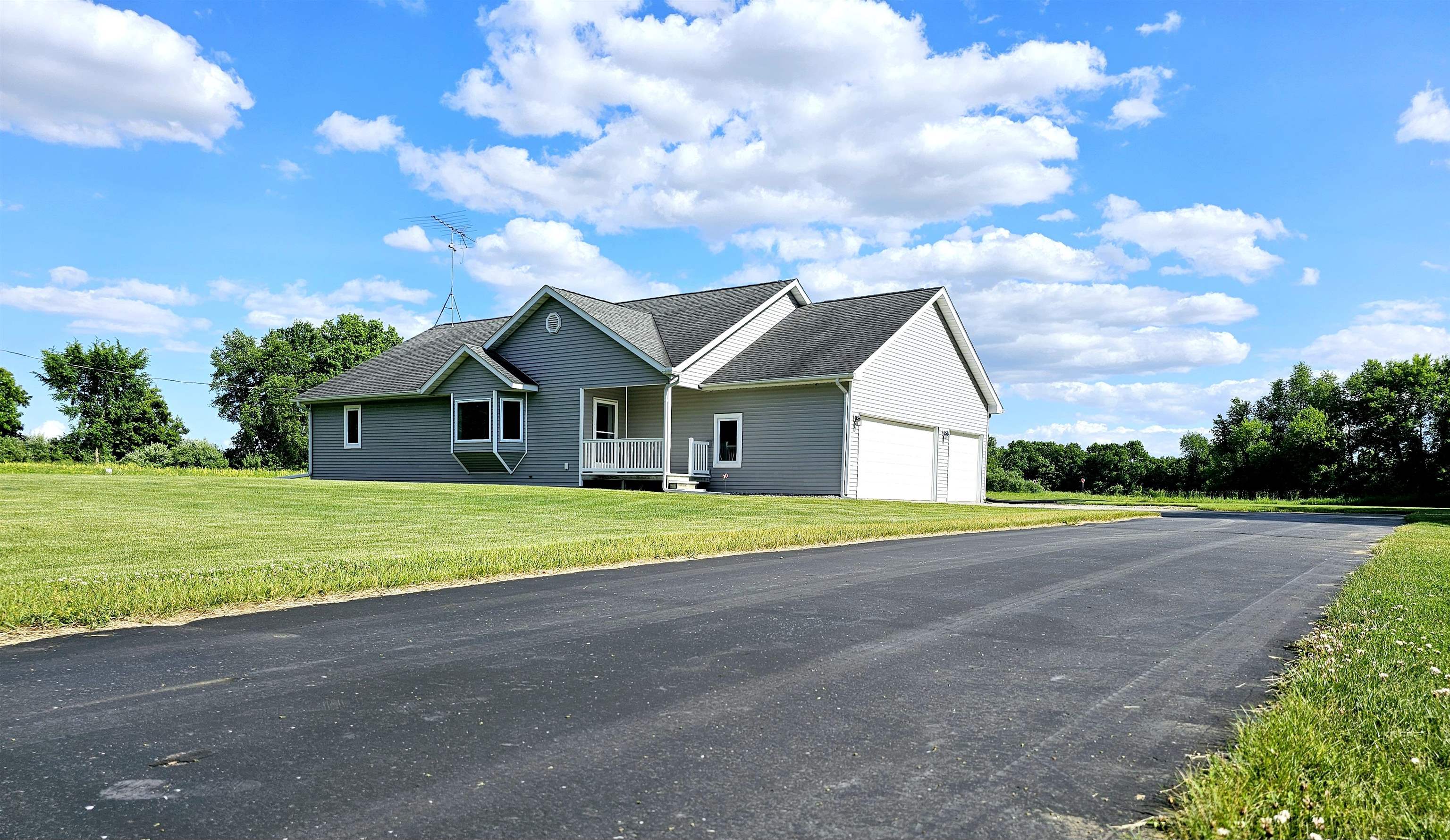 7841 West Madison Road Elwell, MI 48832 - Photo 1 of 66