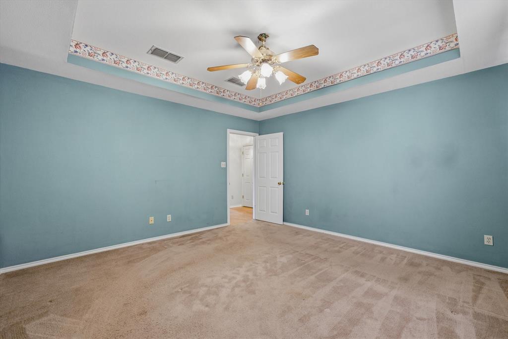 290 Sycamore Street Van, TX 75790 - Photo 19 of 38 a view of an empty room