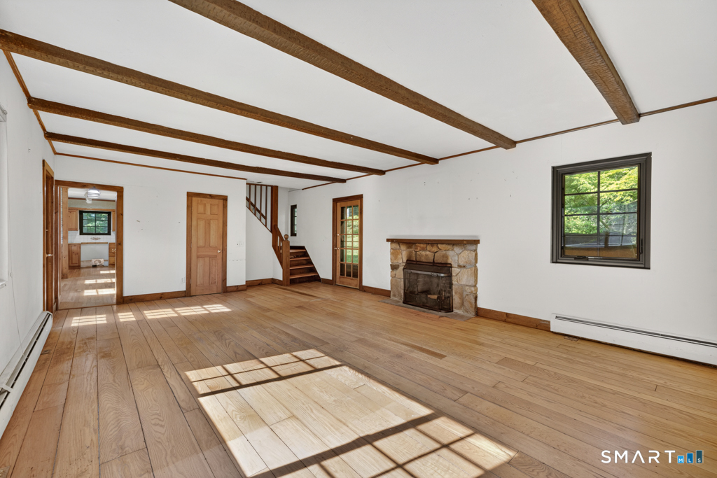 15 Old Mailcoach Road Redding, CT 06896 - Photo 9 of 36