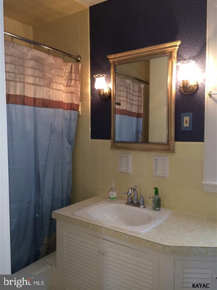 1768 Ridgewood Road York, PA 17406 - Photo 25 of 36 Gallery Image 25