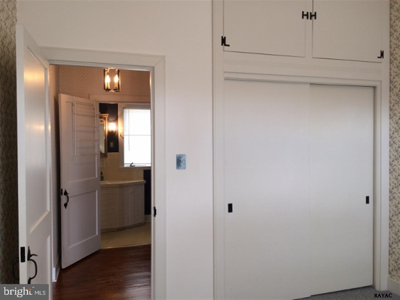 1768 Ridgewood Road York, PA 17406 - Photo 7 of 36 Gallery Image 7