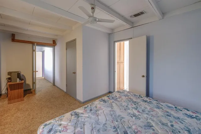 a view of a out door of the house