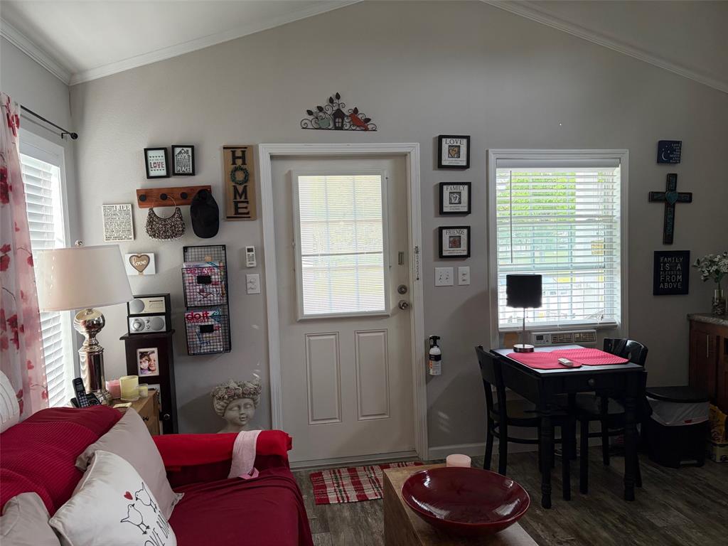 370 Sioux Quitman, TX 75783 - Photo 13 of 34 a living room with furniture and a window