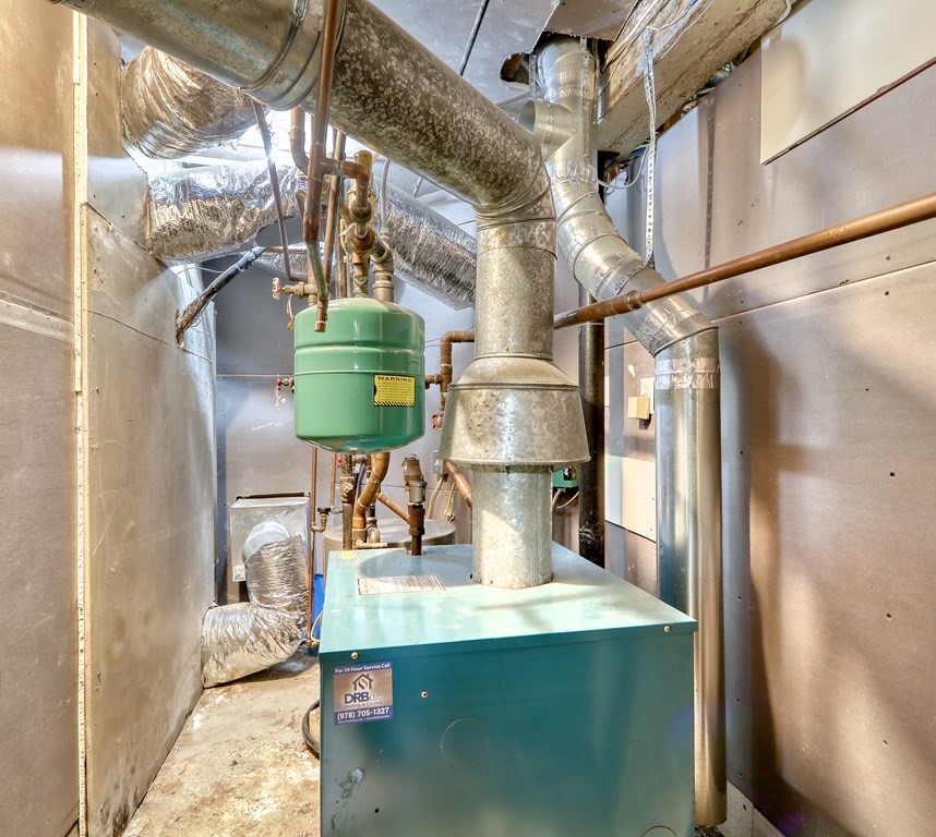 440 Broadway Somerville, MA 02145 - Photo 23 of 27 a view of entryway and kitchen