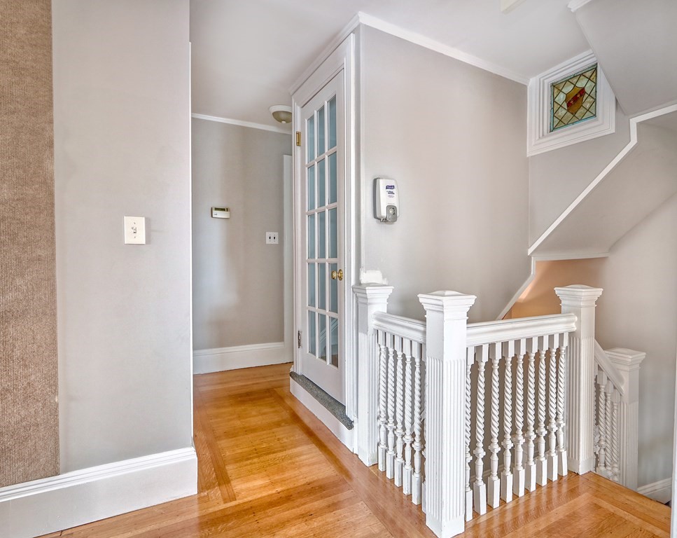 440 Broadway Somerville, MA 02145 - Photo 10 of 27 a view of a hallway