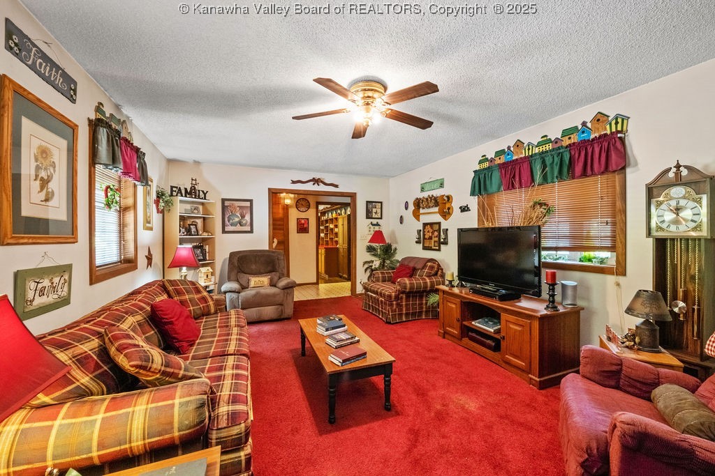 72 Baltic Drive Elkview, WV 25071 - Photo 8 of 45 Gallery Image 8