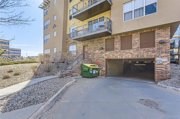 $2,095 | 9019 East Panorama Circle, Unit D309, Englewood, CO 80112