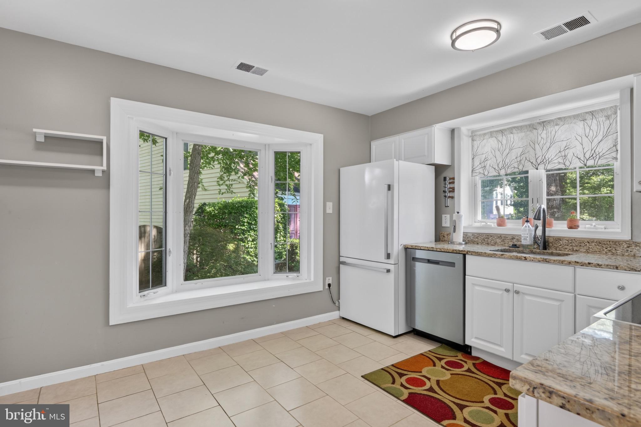 4525 Flintstone Road Alexandria, VA 22306 - Photo 13 of 40
