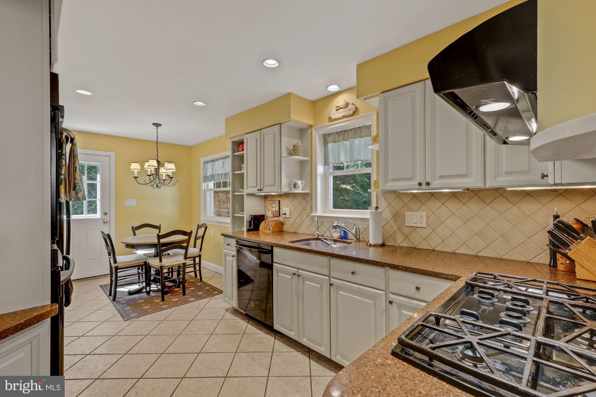 2358 King Place Northwest Washington, DC 20007 - Photo 15 of 55