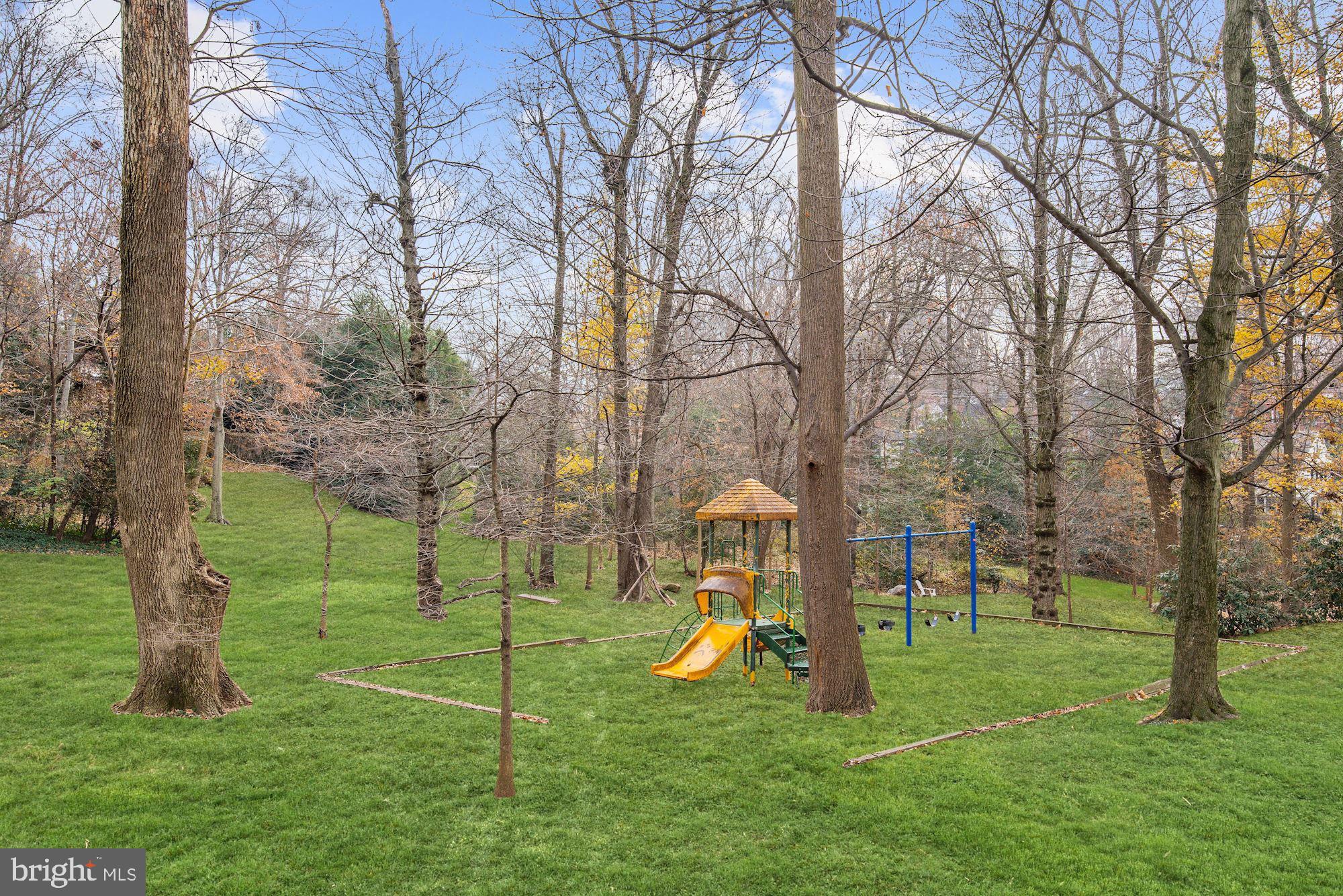 2358 King Place Northwest Washington, DC 20007 - Photo 49 of 55