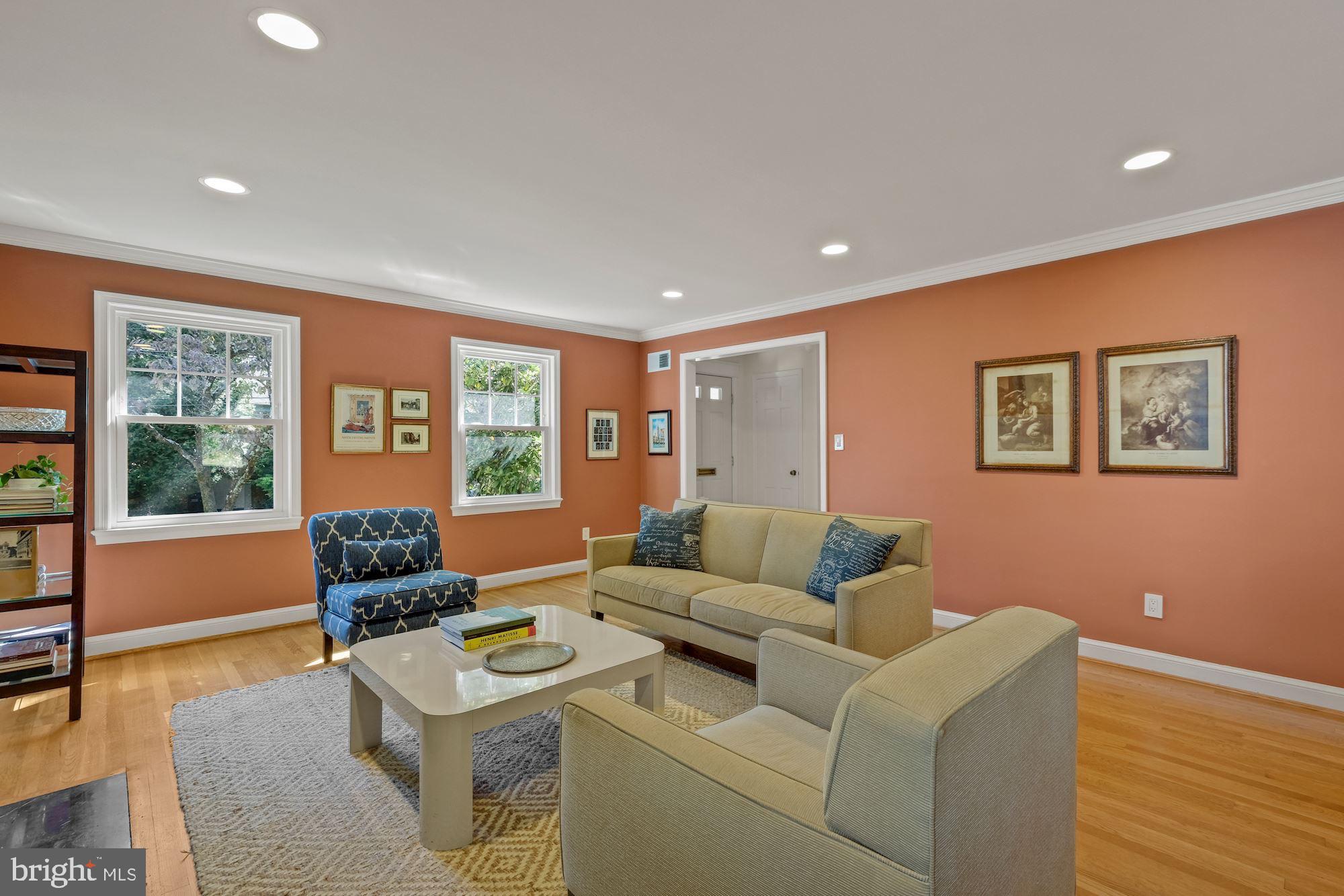 2358 King Place Northwest Washington, DC 20007 - Photo 6 of 55
