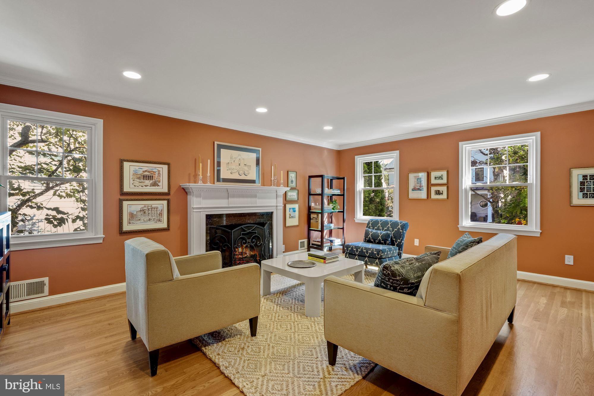 2358 King Place Northwest Washington, DC 20007 - Photo 7 of 55