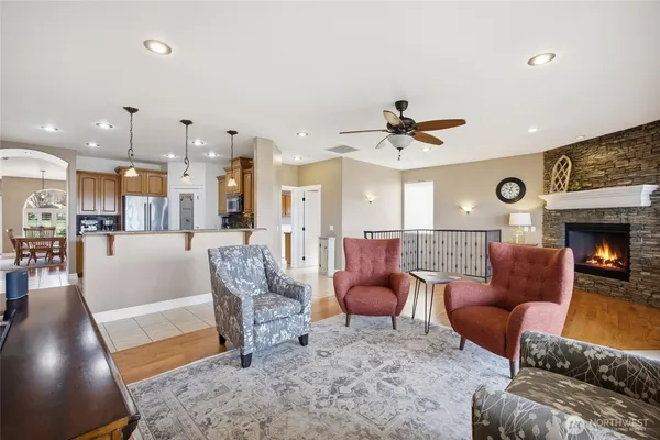 $620,000 | 228 Pelican Drive Southeast, Moses Lake, WA 98837