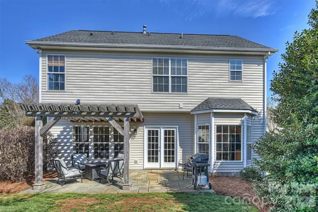 $565,000 | 9528 Autumn Applause Drive, Charlotte, NC 28277