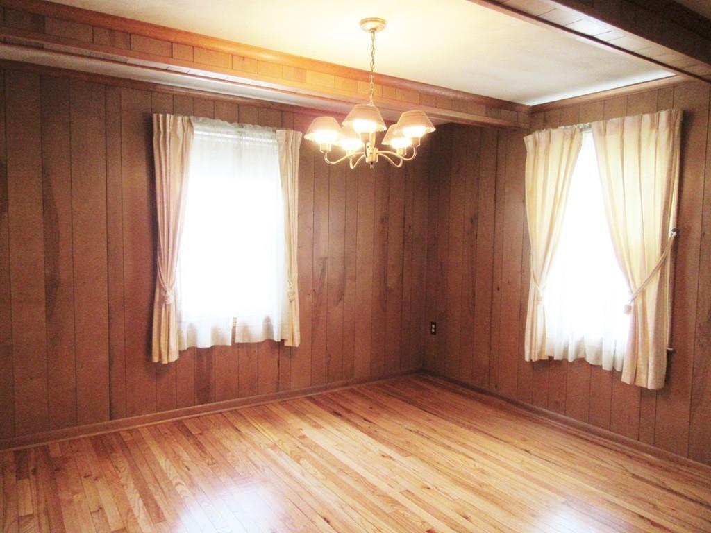 1006 Carew Street Springfield, MA 01104 - Photo 8 of 18 Gallery Image 8