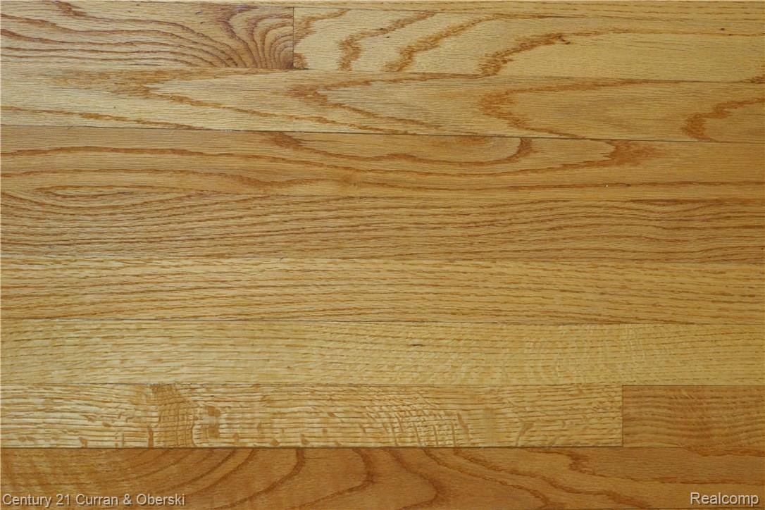 7644 Miller Road Dearborn, MI 48126 - Photo 8 of 33 08.75 - details - hardwood floors (1)